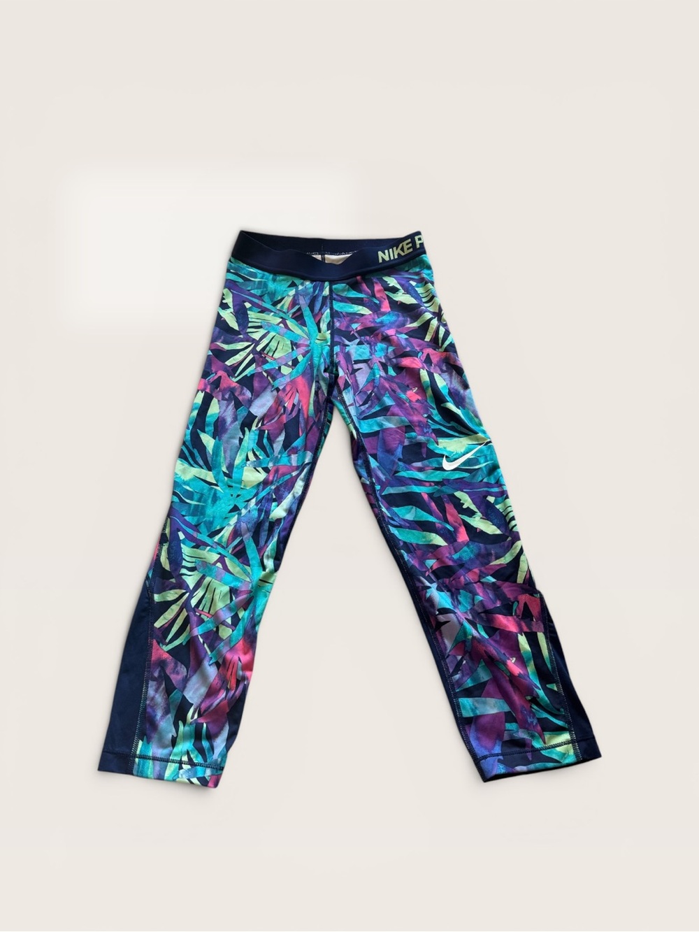 Nike 3/4 Tropical Print Leggings